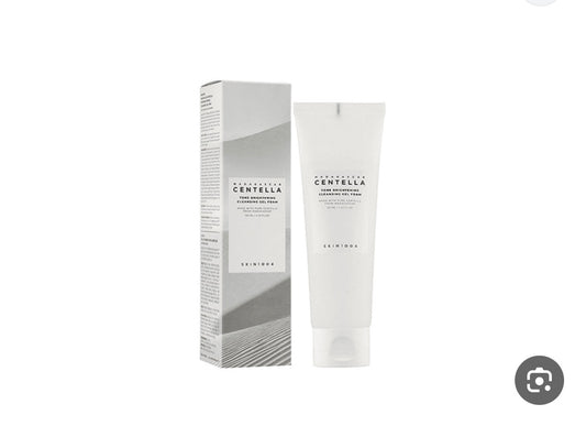 غسول رغوة لتفتيح البشرة بخلاصة السينتيلا ‎من سكن 1004